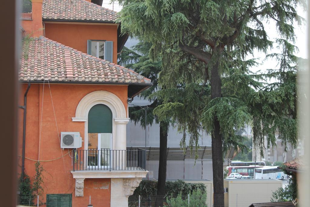 Domus Al Palatino Villa Roma Exterior foto